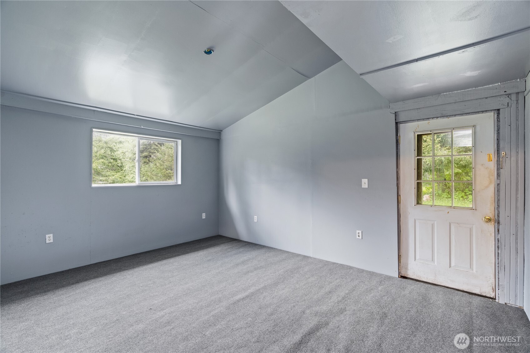 303 Walker Road Hoquiam, WA 98550 - Photo 13 of 40 Gallery Image 13