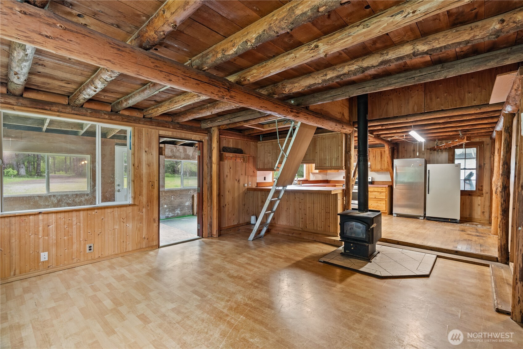 303 Walker Road Hoquiam, WA 98550 - Photo 7 of 40 Gallery Image 7