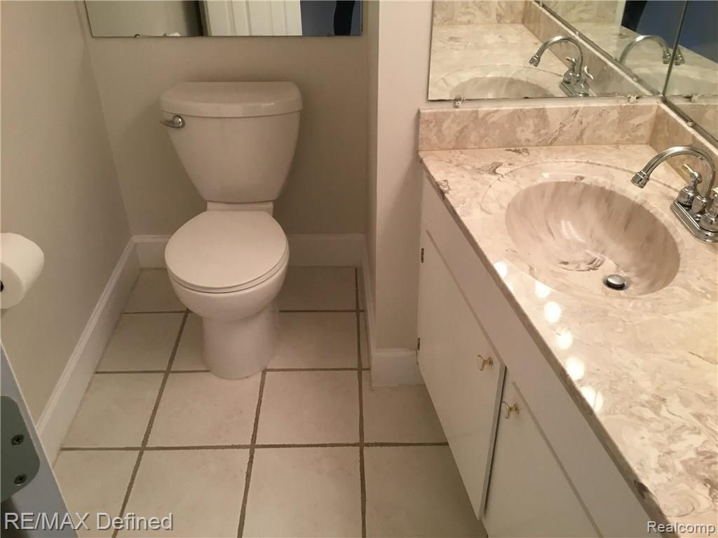 509 East University Drive, Unit 507 Rochester, MI 48307 - Photo 11 of 11