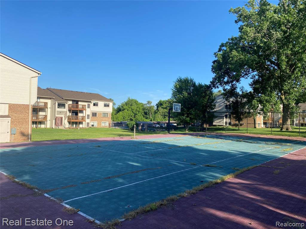 30060 Twelve Mile Road, Unit 96 Farmington Hills, MI 48334 - Photo 20 of 25