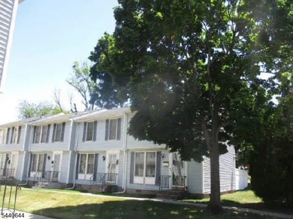 $312,900 | 639 Nassau Street, Orange, NJ 07050