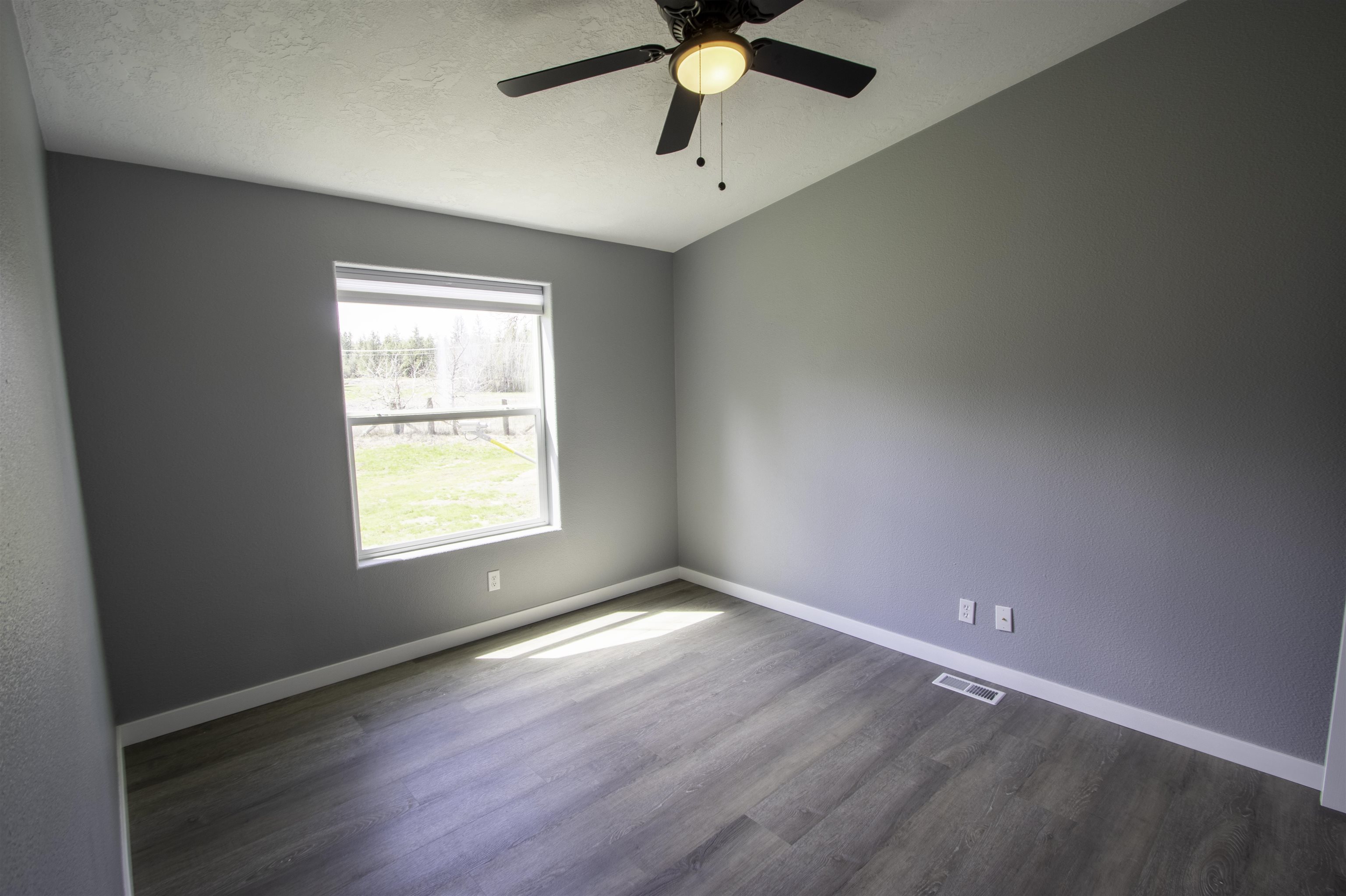 15510 South Curtis Road Cheney, WA 99004 - Photo 18 of 32