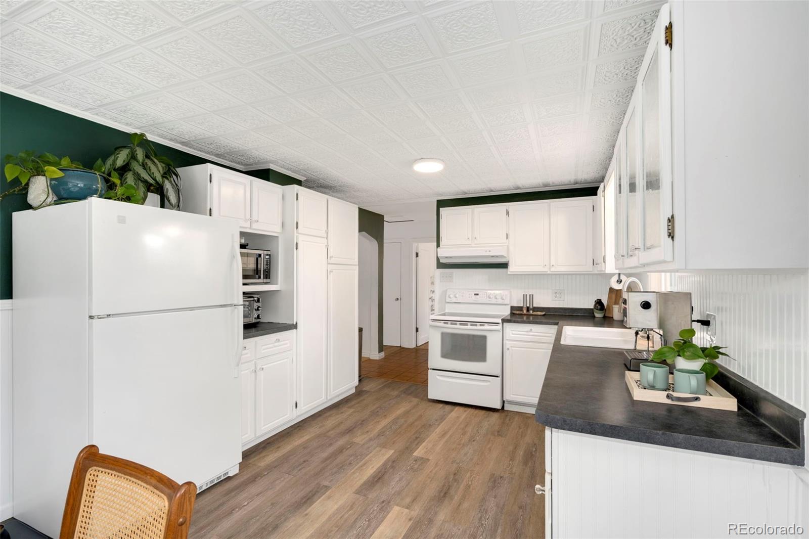 3560 High Court Wheat Ridge, CO 80033 - Photo 13 of 40 Gallery Image 13