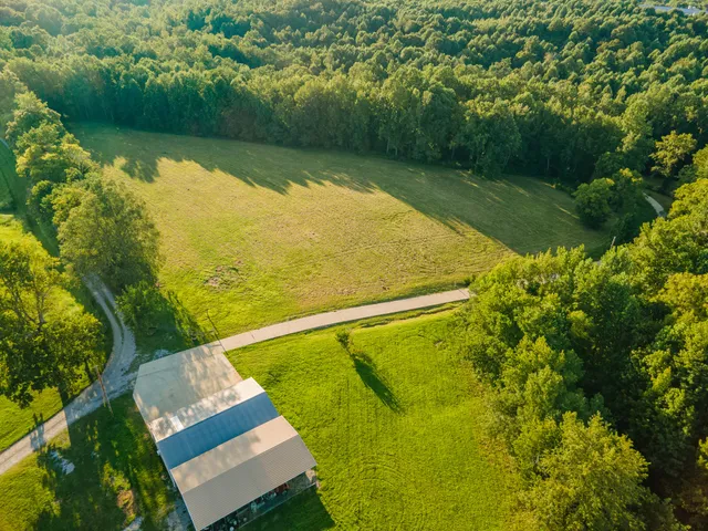 $899,800 | 5251 Lewisburg Highway, Pulaski, TN 38478