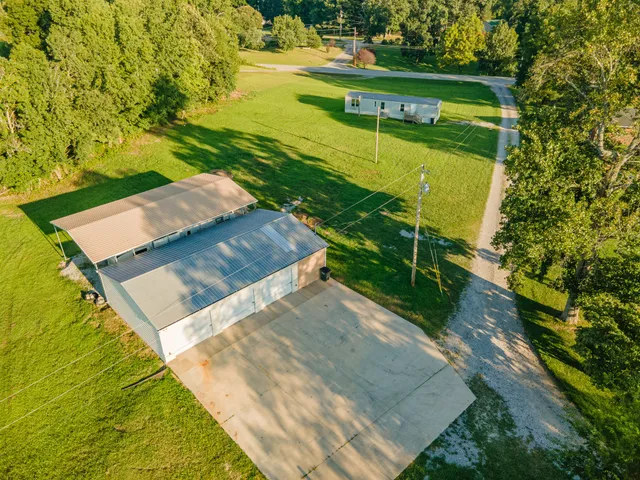 $899,800 | 5251 Lewisburg Highway, Pulaski, TN 38478