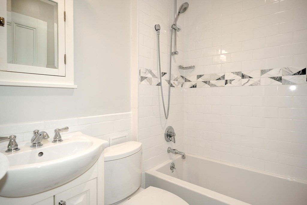 1000 Centre Street, Unit 2 Boston, MA 02130 - Photo 17 of 41