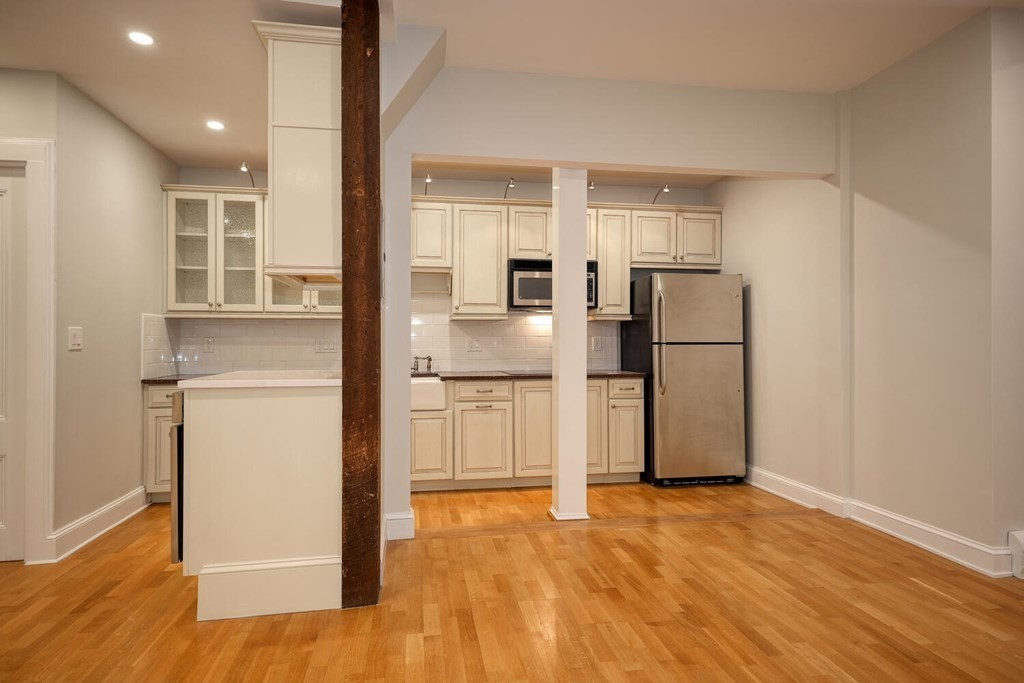 1000 Centre Street, Unit 2 Boston, MA 02130 - Photo 6 of 41