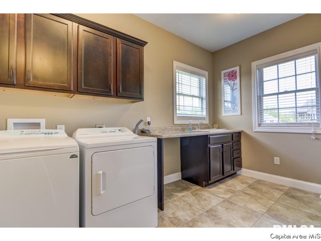 321 Grindstone Road Chatham, IL 62629 - Photo 22 of 36 Gallery Image 22