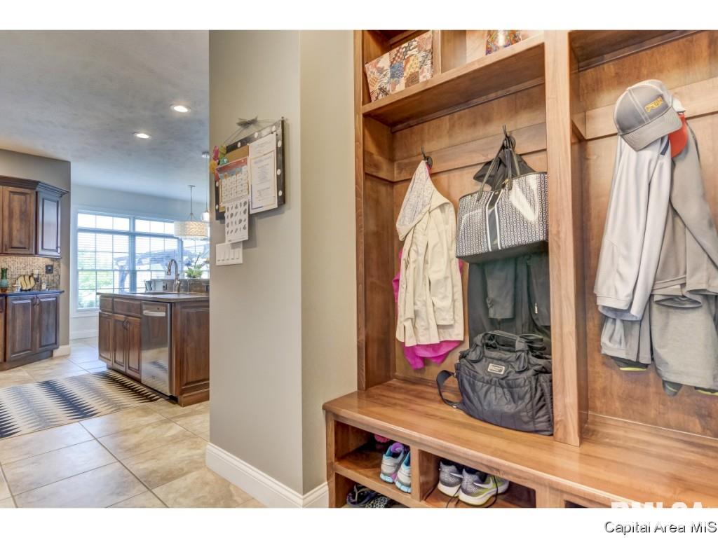 321 Grindstone Road Chatham, IL 62629 - Photo 23 of 36 Gallery Image 23