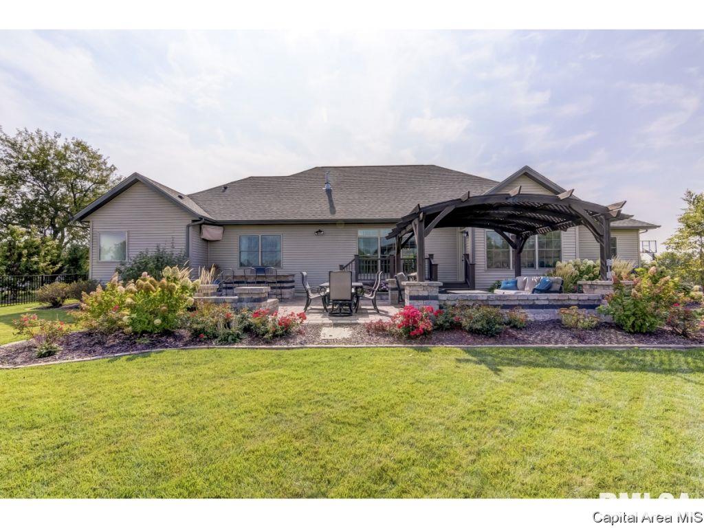 321 Grindstone Road Chatham, IL 62629 - Photo 32 of 36 Gallery Image 32