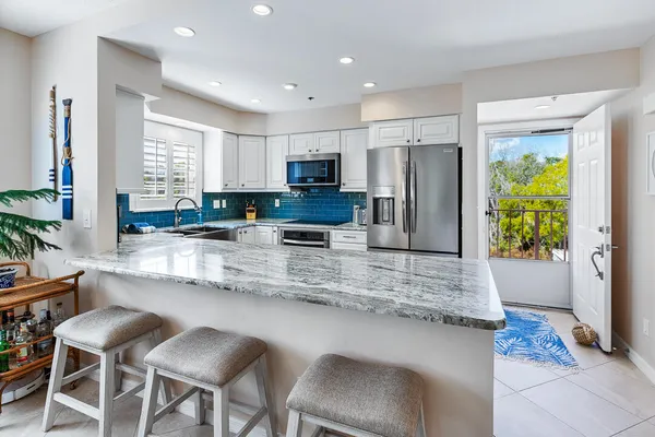 $215,000 | 2950 Southeast Ocean Boulevard, Unit 109304, Stuart, FL 34996