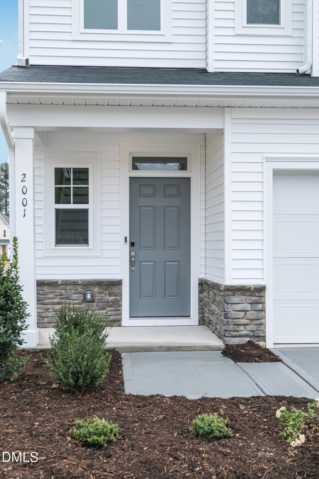 1028 Red Finch Way Angier, NC 27501 - Photo 7 of 40 a front view of a house