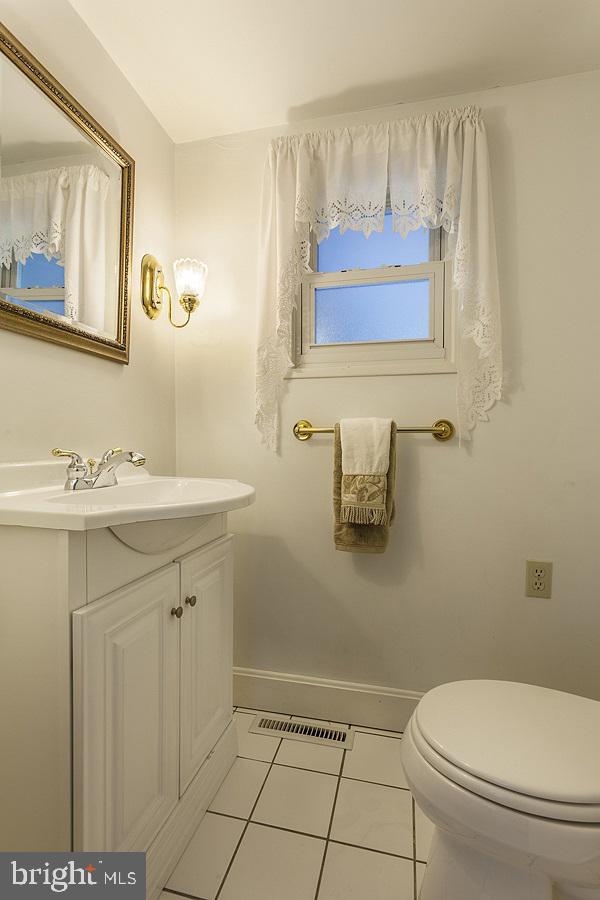2901 Rathton Road Camp Hill, PA 17011 - Photo 13 of 24 Gallery Image 13