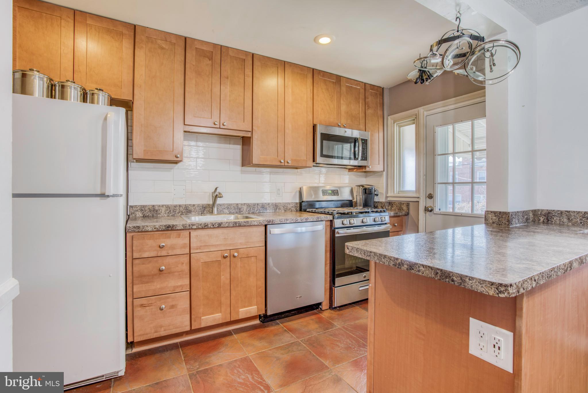 8336 Edgedale Road Baltimore, MD 21234 - Photo 13 of 29