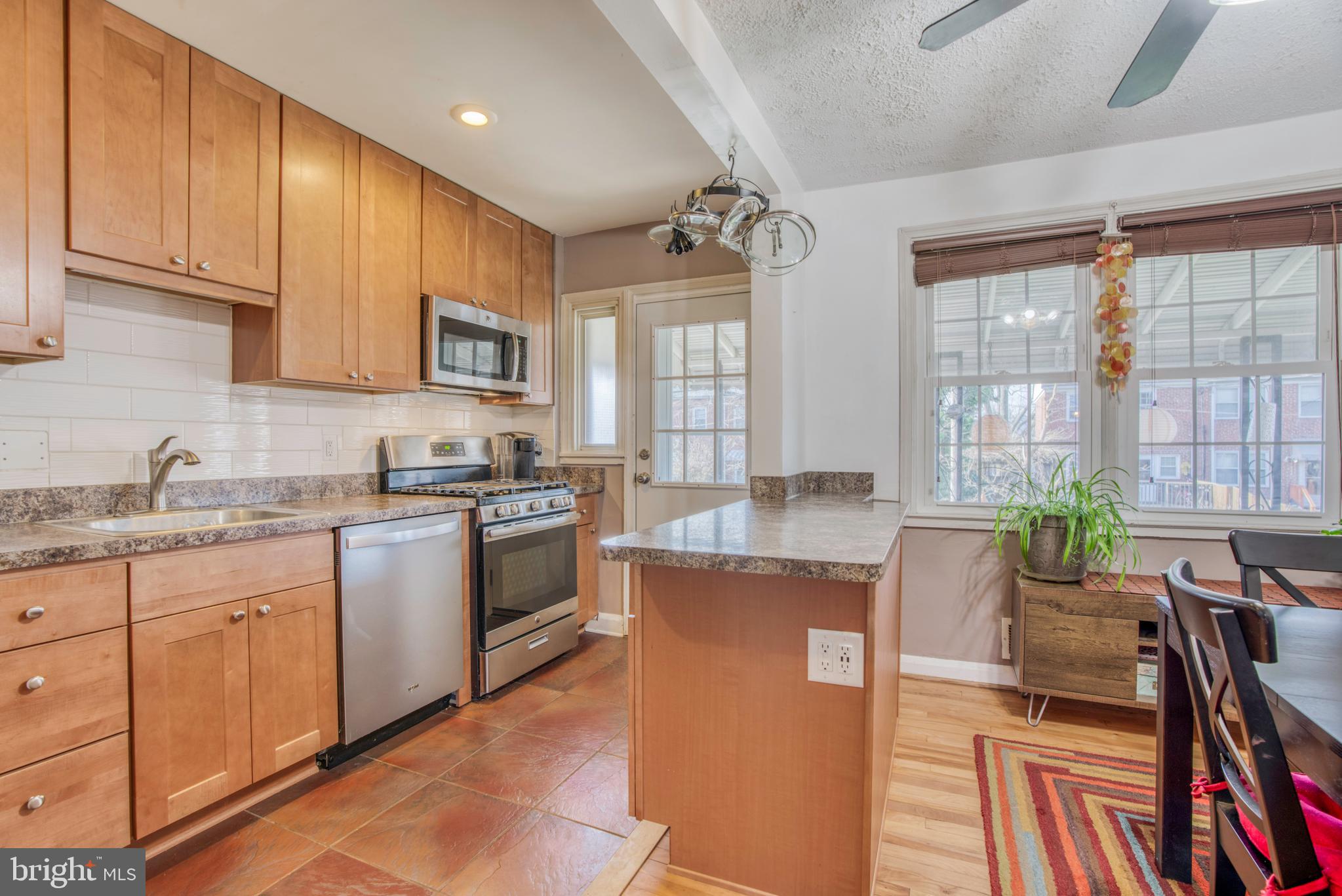 8336 Edgedale Road Baltimore, MD 21234 - Photo 14 of 29