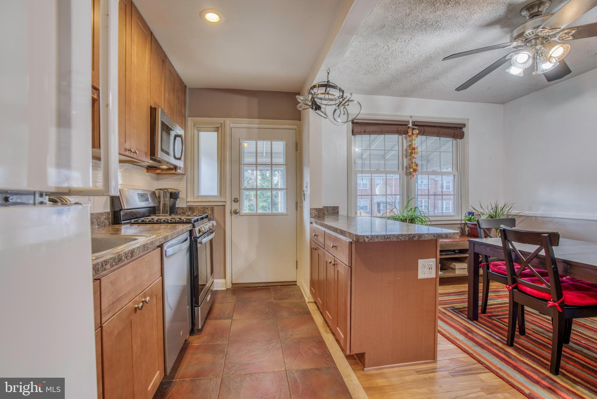 8336 Edgedale Road Baltimore, MD 21234 - Photo 15 of 29