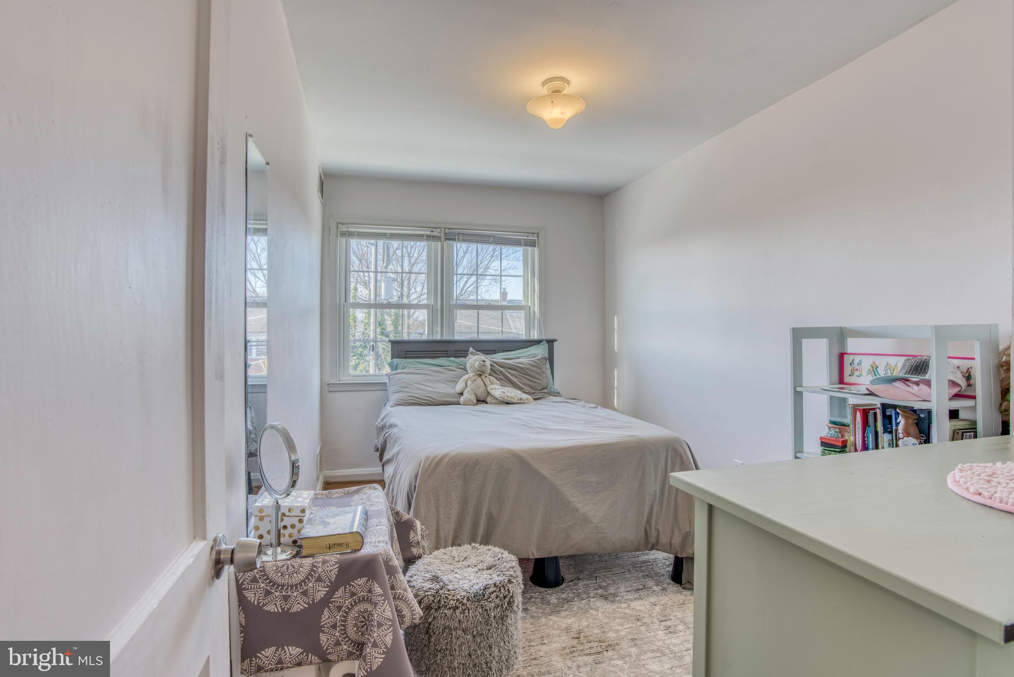 8336 Edgedale Road Baltimore, MD 21234 - Photo 16 of 29