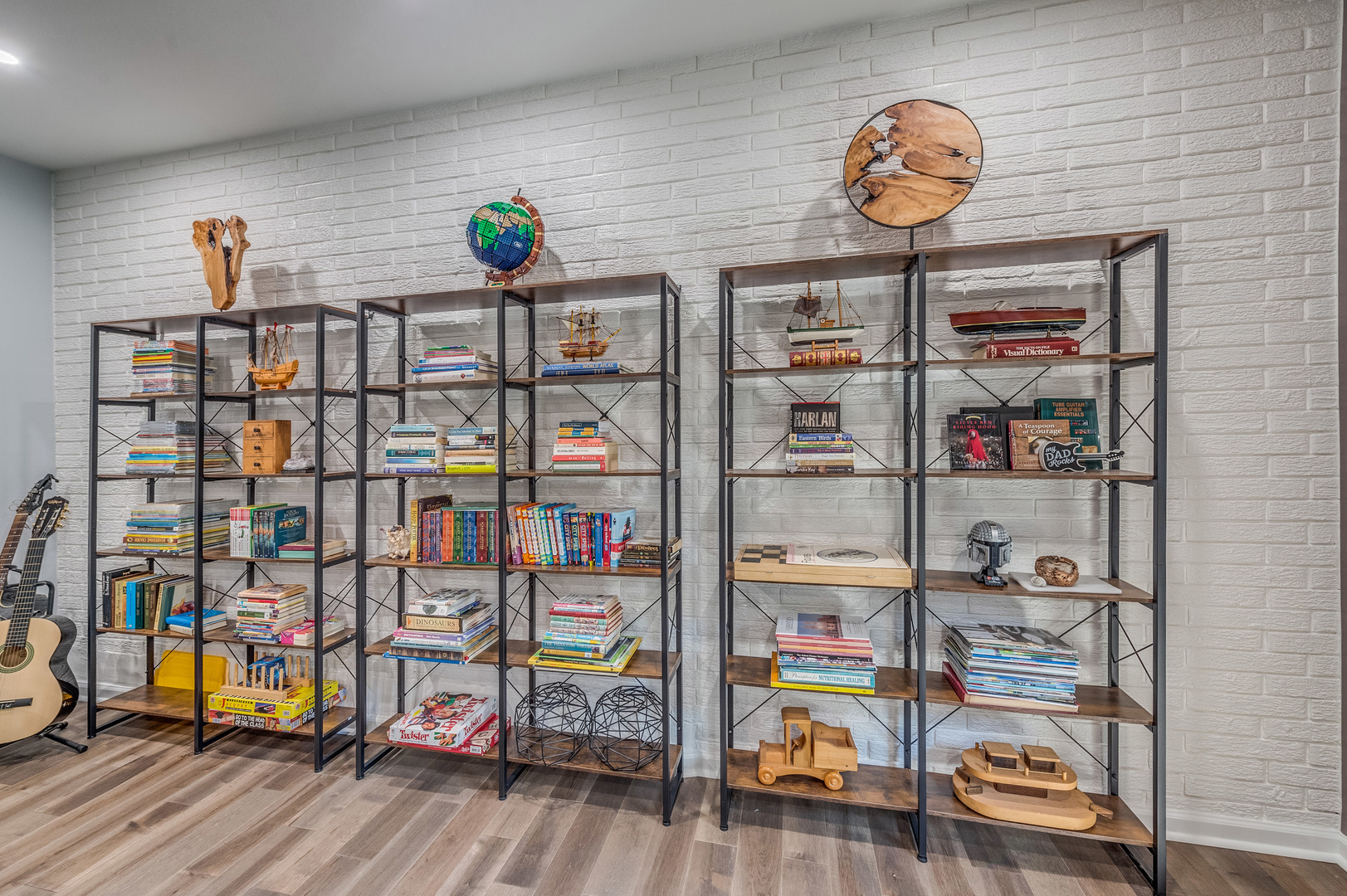 2135 Stirling Road Bannockburn, IL 60015 - Photo 23 of 45 Gallery Image 23