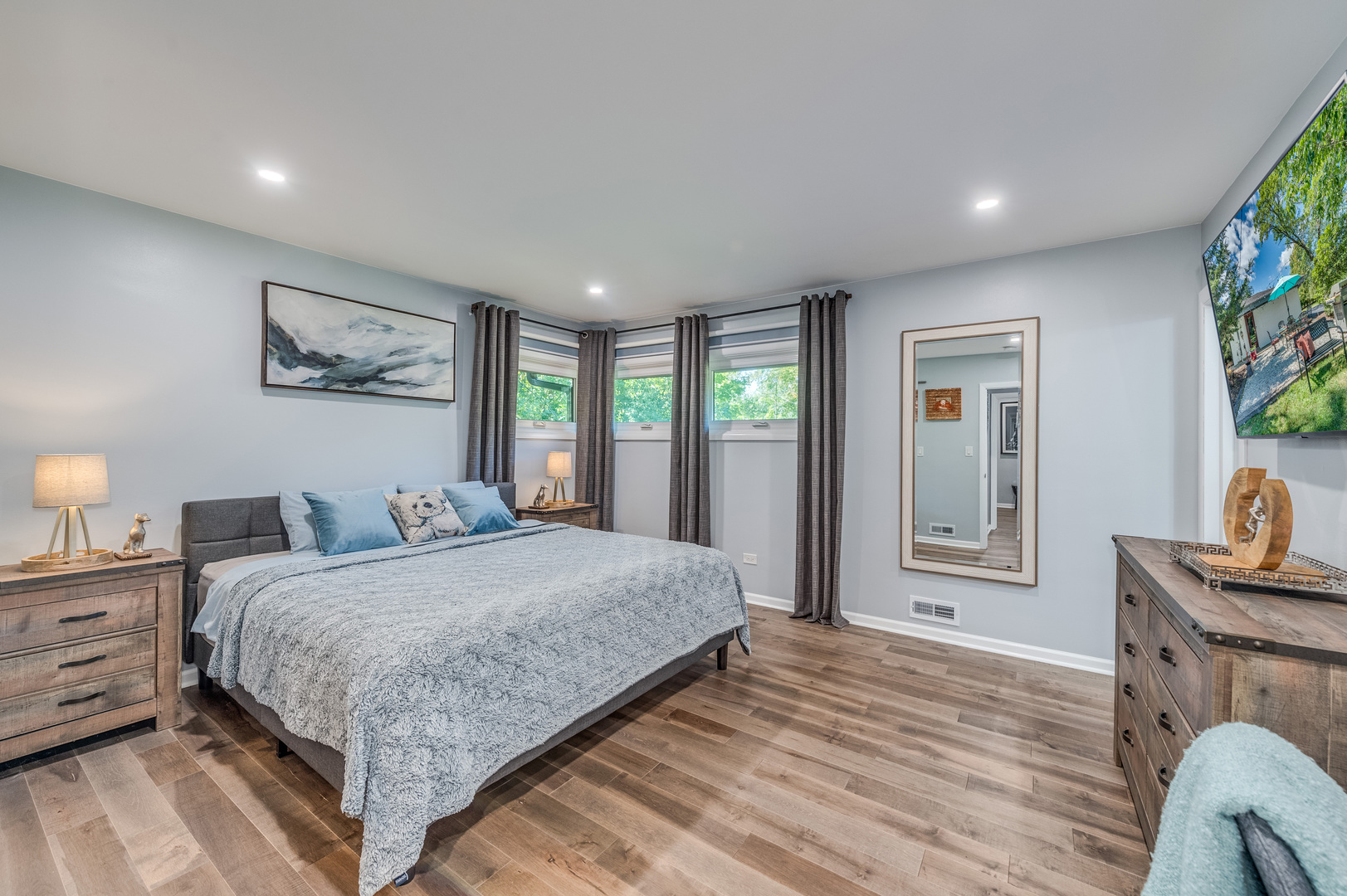 2135 Stirling Road Bannockburn, IL 60015 - Photo 24 of 45 Gallery Image 24