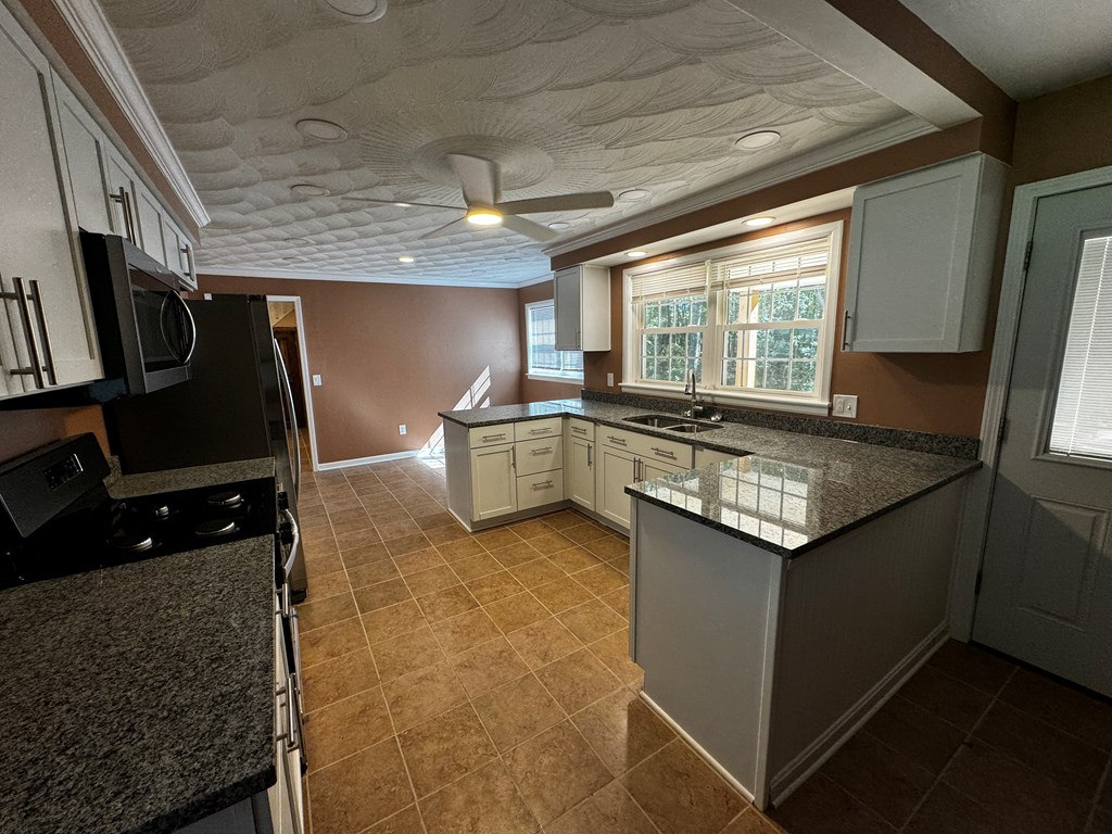 123 Miller Road Franklin, PA 16323 - Photo 16 of 46