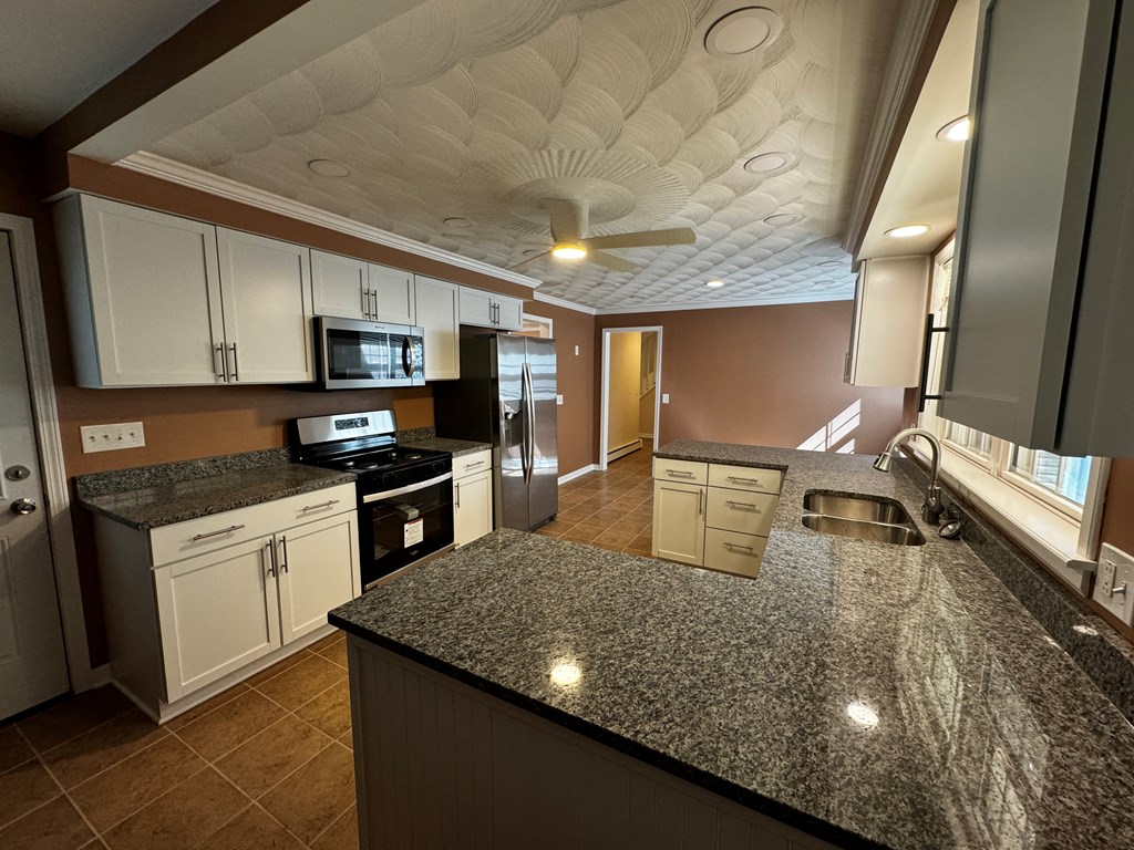 123 Miller Road Franklin, PA 16323 - Photo 7 of 46