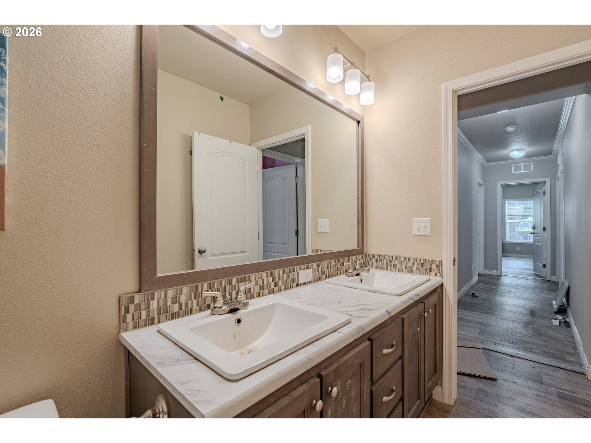 28304 Northeast Hathaway Road Camas, WA 98607 - Photo 12 of 33