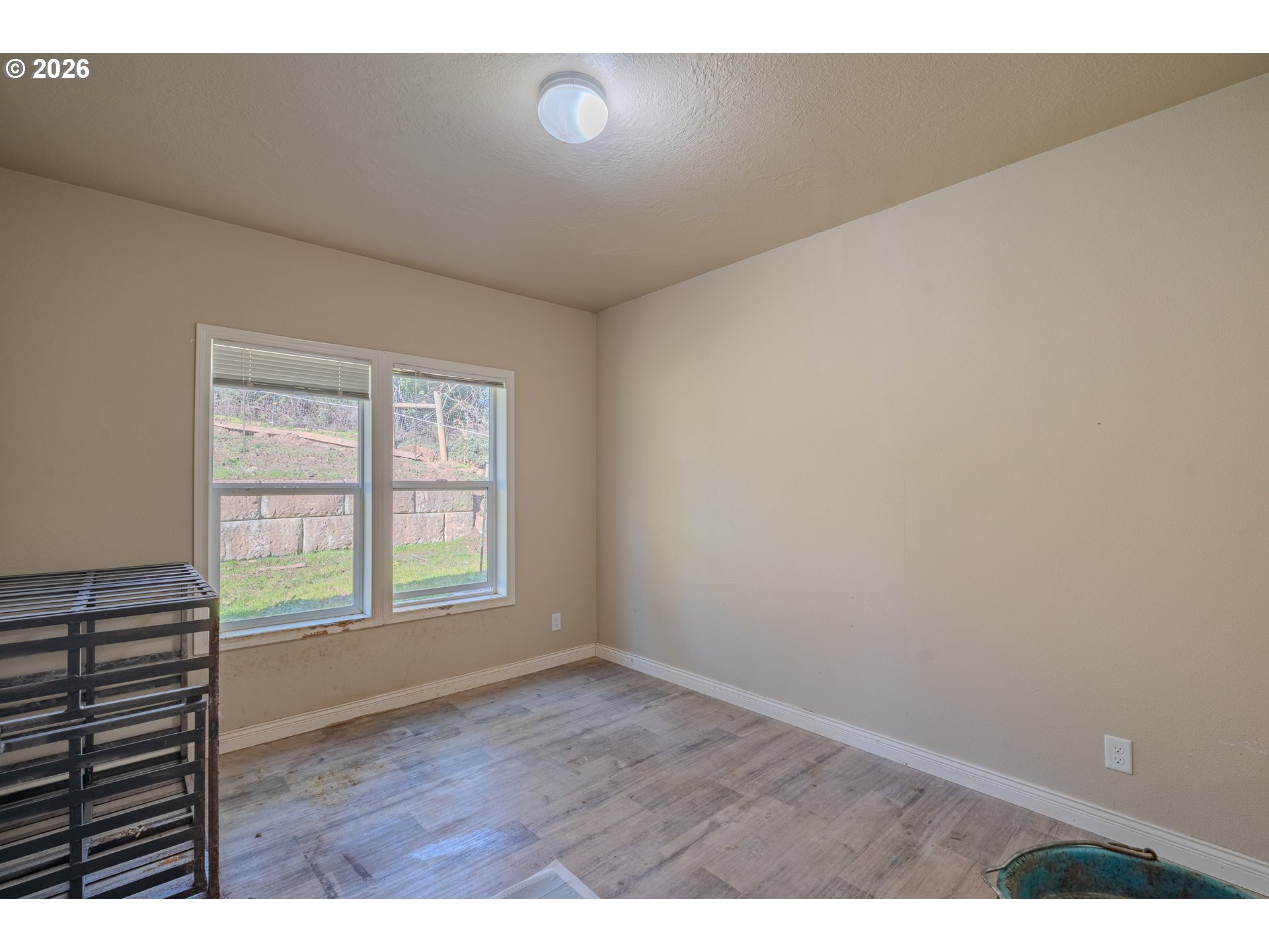 28304 Northeast Hathaway Road Camas, WA 98607 - Photo 10 of 33