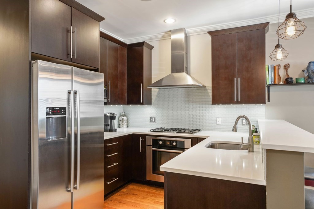 15 Howell Street, Unit 1 Boston, MA 02125 - Photo 3 of 33 Gallery Image 3