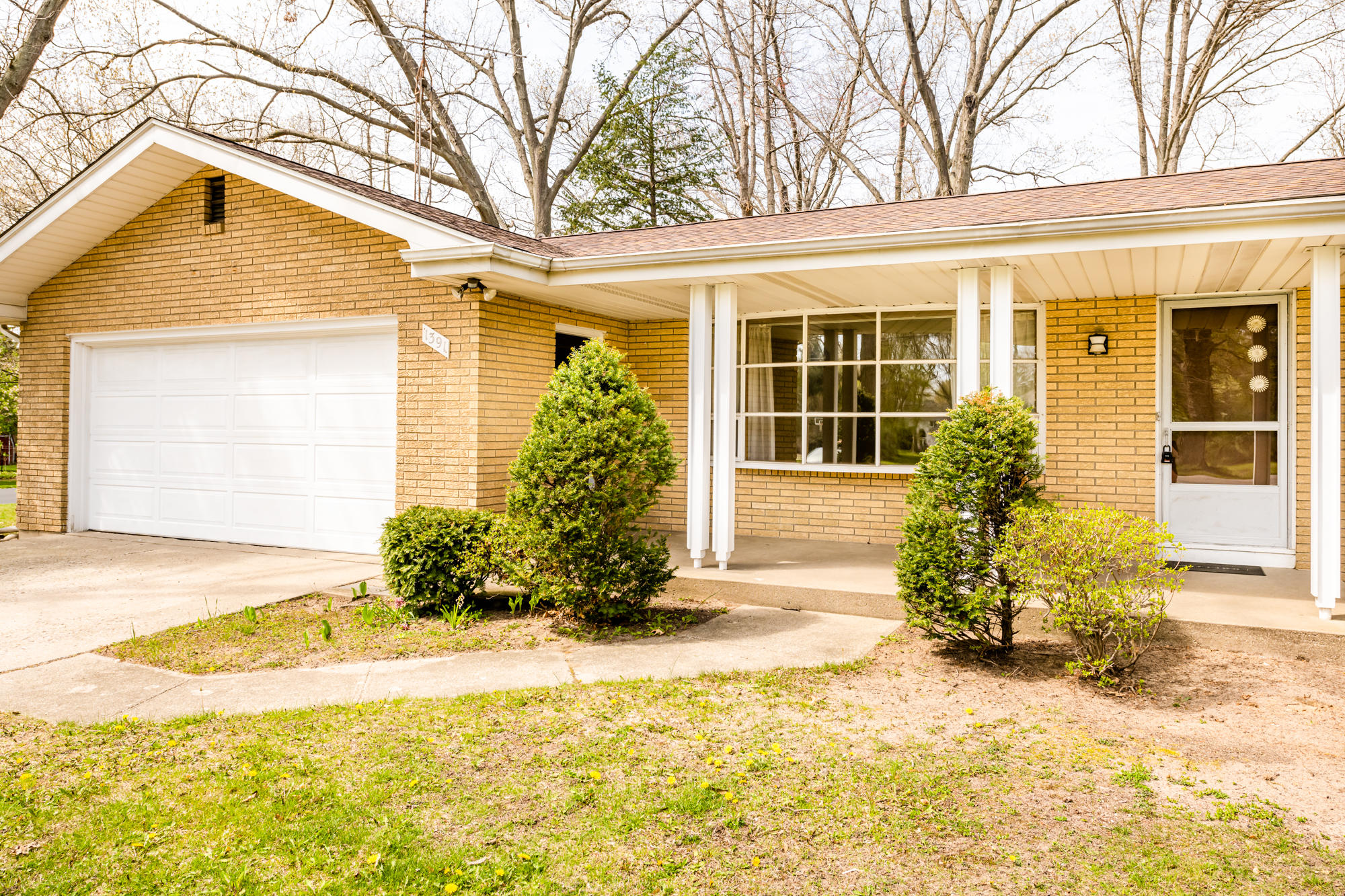 1391 Nelson Road St. Joseph, MI 49085 - Photo 3 of 27 Nelson-103