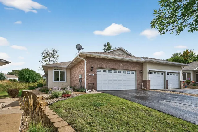 $404,900 | 8821 Preserve Place, Savage, MN 55378