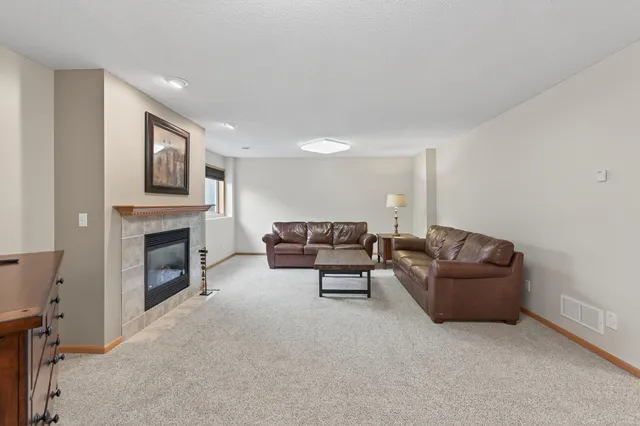 $404,900 | 8821 Preserve Place, Savage, MN 55378