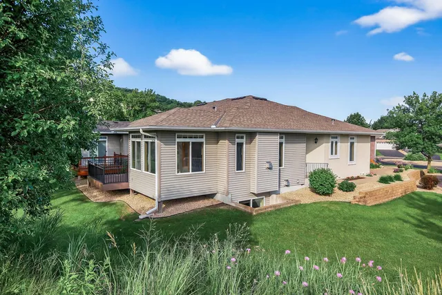 $404,900 | 8821 Preserve Place, Savage, MN 55378