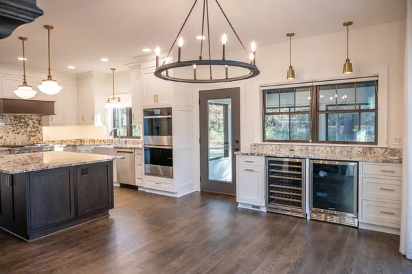 $1,399,900 | N7825 North Cherokee, New Lisbon, WI 53950