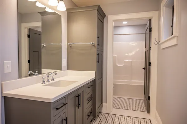 $1,399,900 | N7825 North Cherokee, New Lisbon, WI 53950