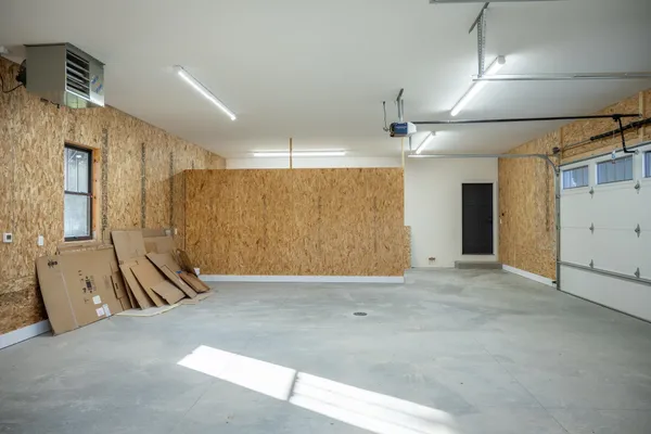 $1,399,900 | N7825 North Cherokee, New Lisbon, WI 53950