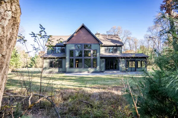 $1,399,900 | N7825 North Cherokee, New Lisbon, WI 53950