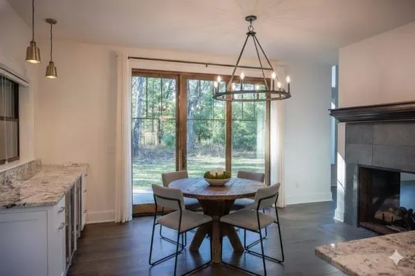 $1,399,900 | N7825 North Cherokee, New Lisbon, WI 53950