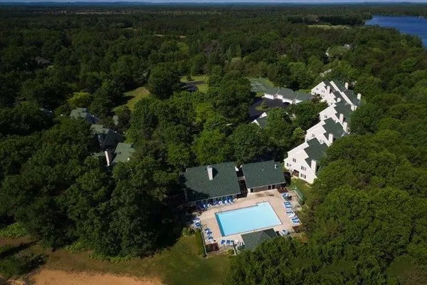 $1,399,900 | N7825 North Cherokee, New Lisbon, WI 53950