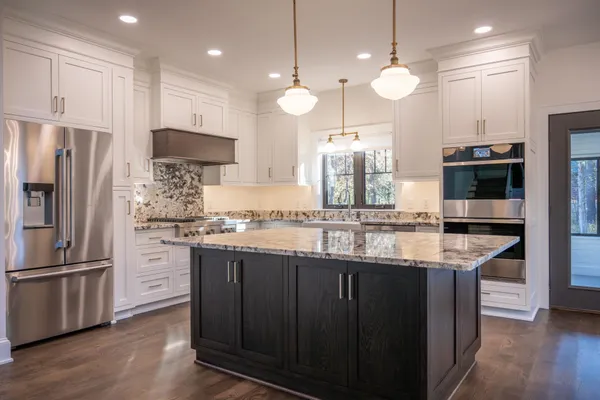 $1,399,900 | N7825 North Cherokee, New Lisbon, WI 53950