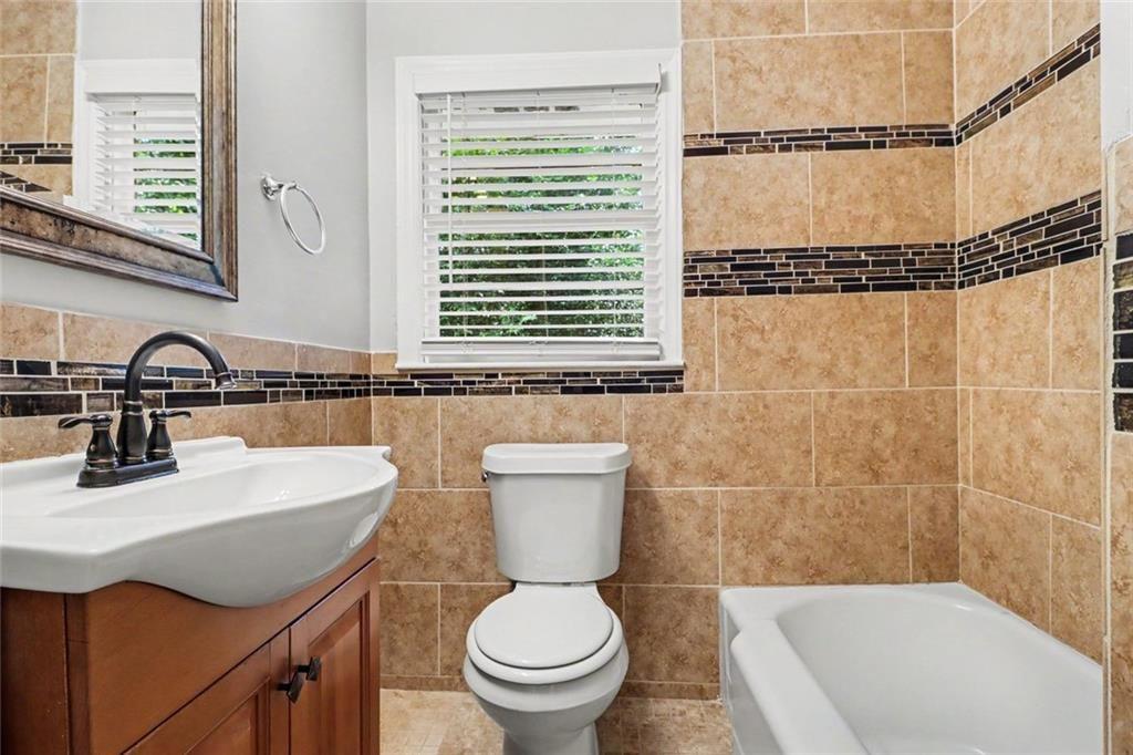 2951 Belvedere Lane Decatur, GA 30032 - Photo 13 of 18 Gallery Image 13