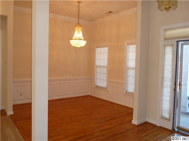 2019 Copperplate Road, Unit 111 Charlotte, NC 28262 - Photo 4 of 16 Gallery Image 4