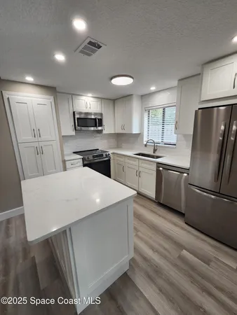 $2,995 | 304 Wilson Avenue, Cocoa Beach, FL 32931