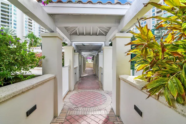$1,540,000 | 3700 South Ocean Boulevard, Unit 608, Highland Beach, FL 33487