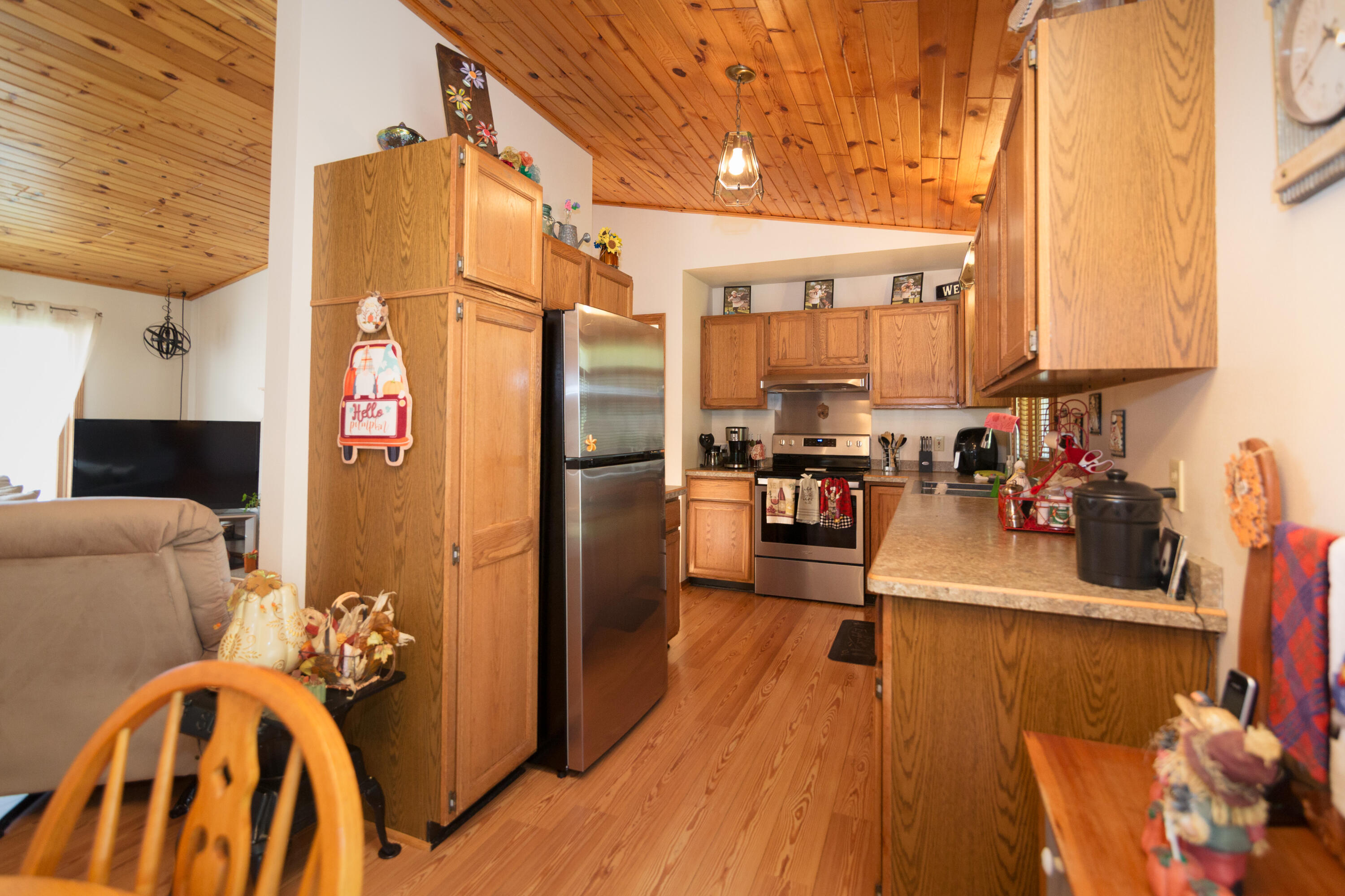 5616 Stonefield Road Slinger, WI 53086 - Photo 17 of 36 5616-stonefield-rd-slinger-119