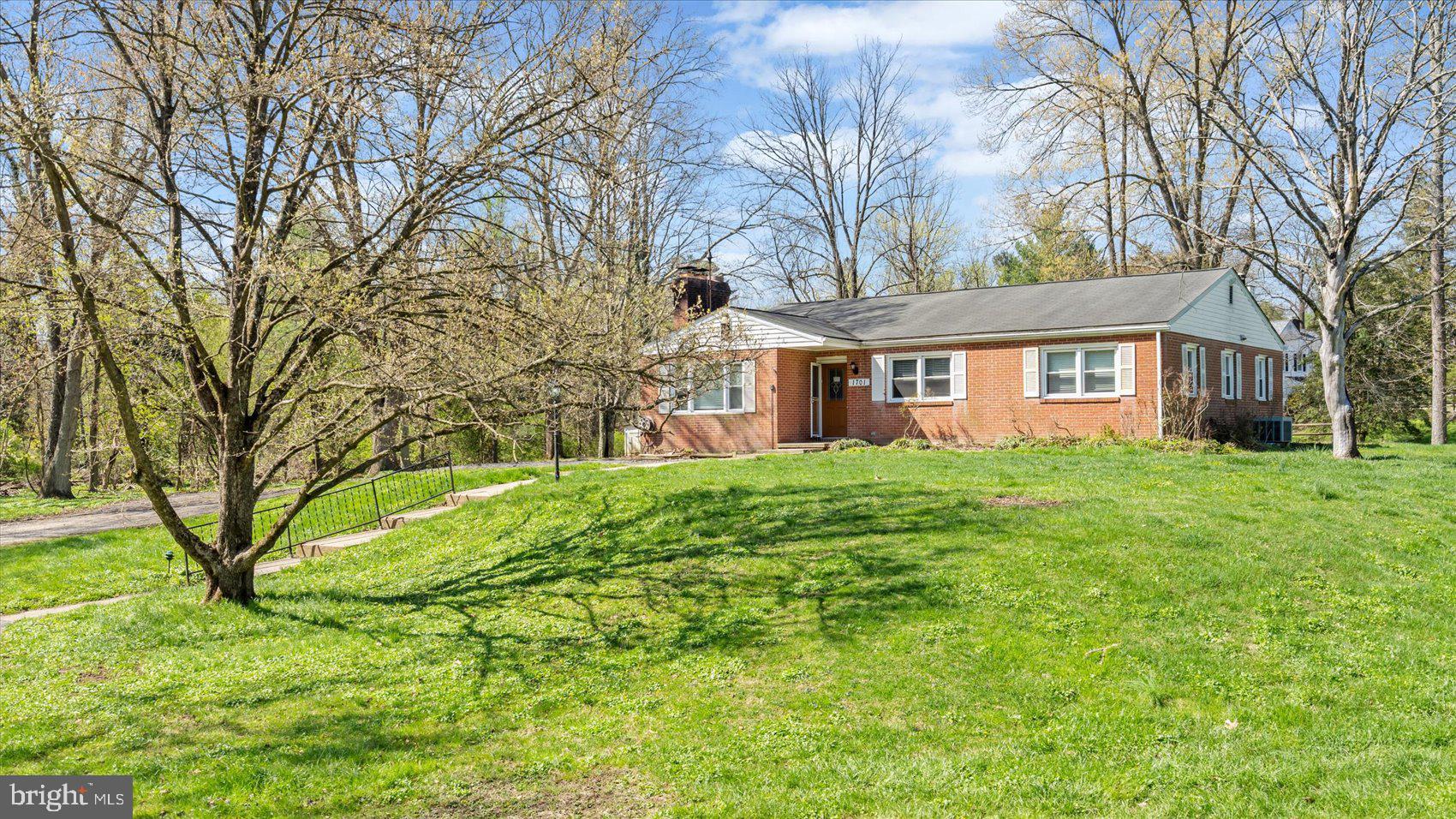 1701 Roland Avenue Baltimore, MD 21204 - Photo 14 of 62 Gallery Image 14