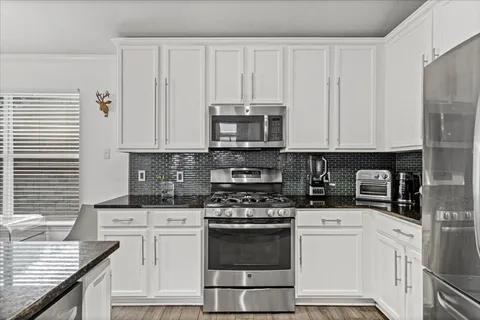 $595,000 | 5948 Lomita Verde Circle, Austin, TX 78749
