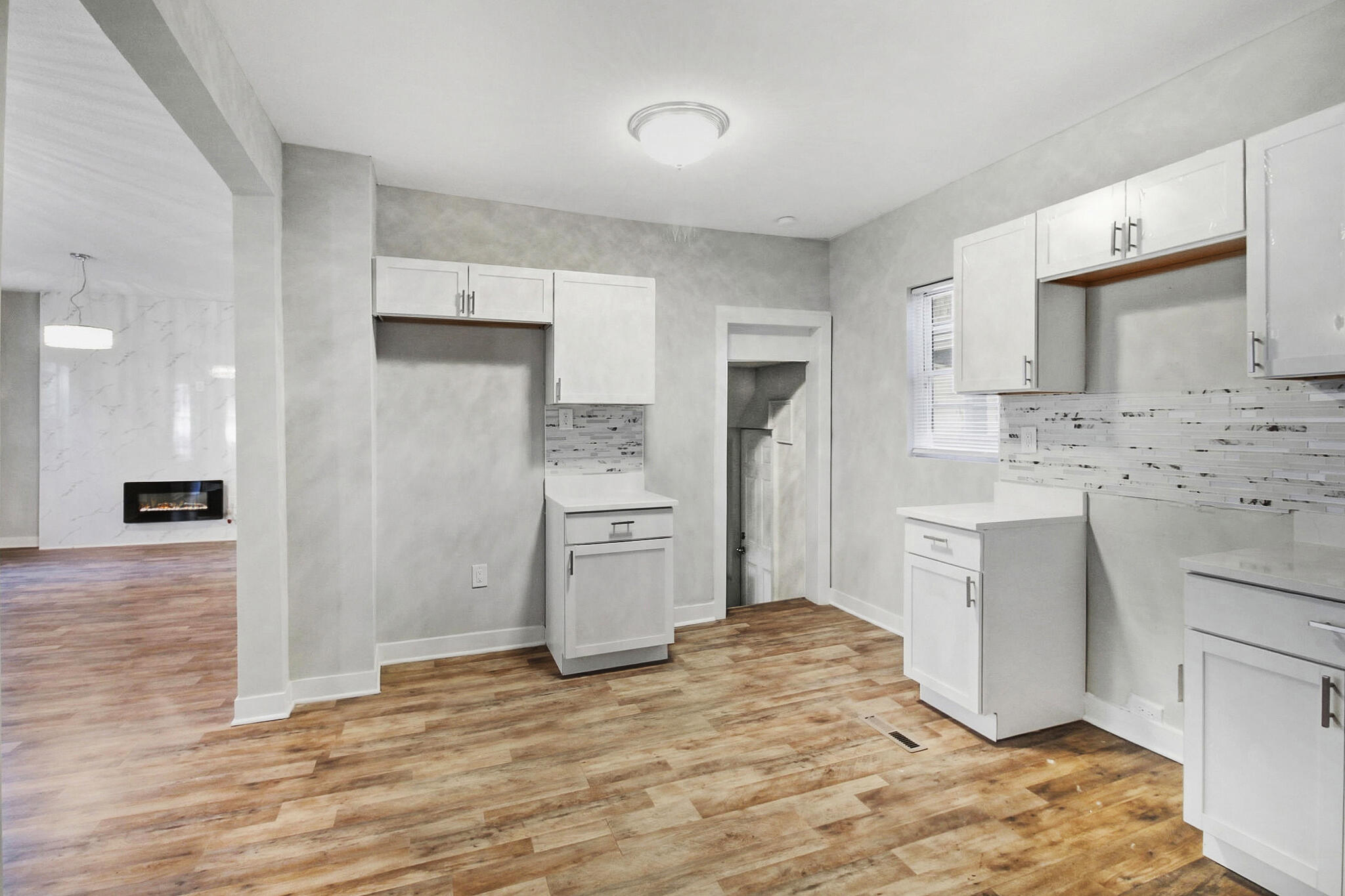 537 Harrison Street Gary, IN 46402 - Photo 7 of 24 a bathroom with a sink toilet and shower