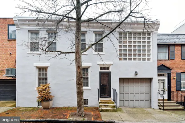 $4,600 | 2518 Panama Street, Philadelphia, PA 19103