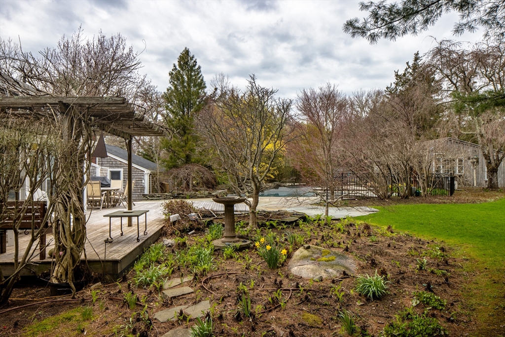 23 Prospect Road Mattapoisett, MA 02739 - Photo 12 of 42 Gallery Image 12