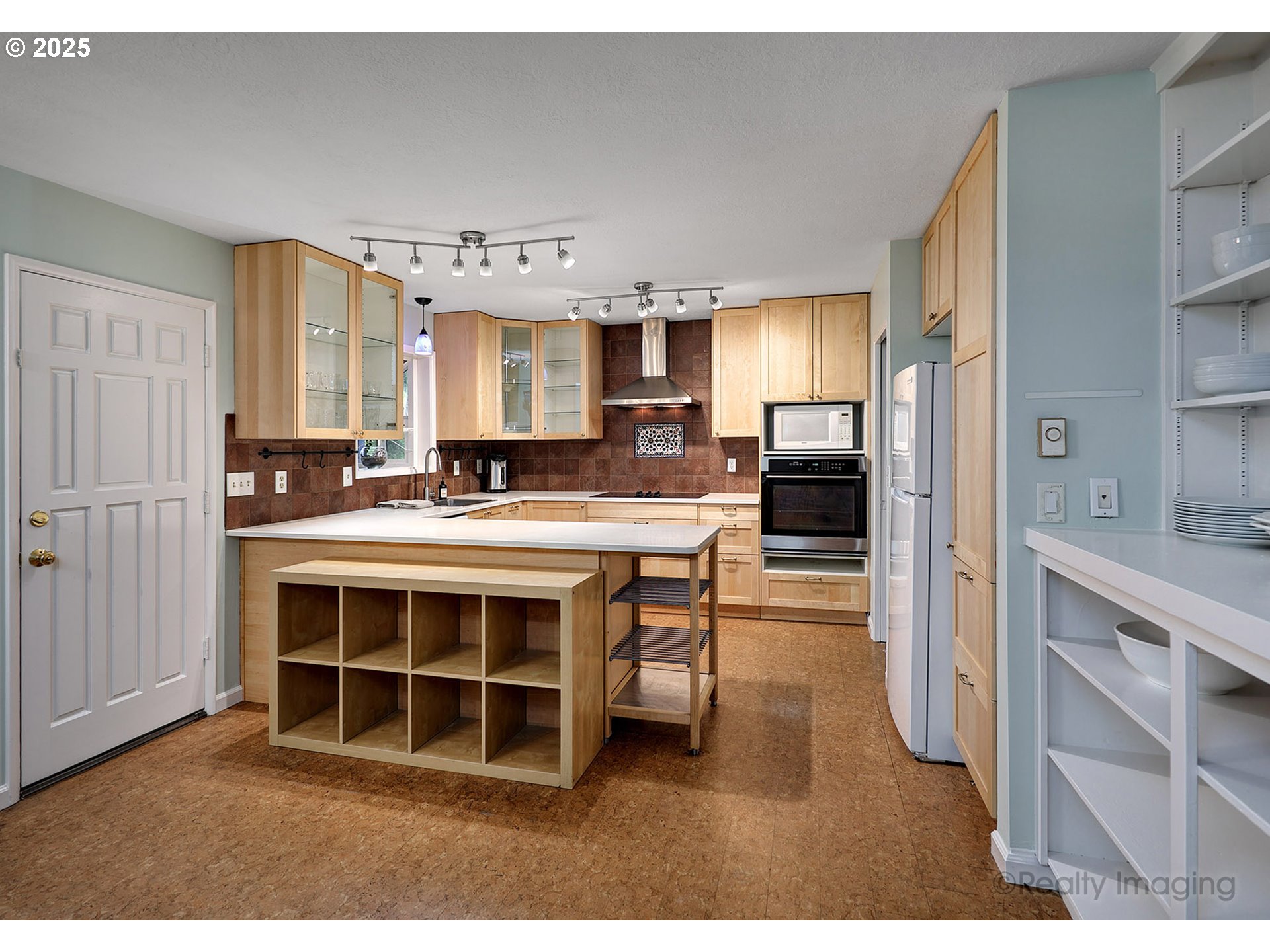 1124 Southwest Chestnut Drive Portland, OR 97219 - Photo 12 of 37 Kitchen
